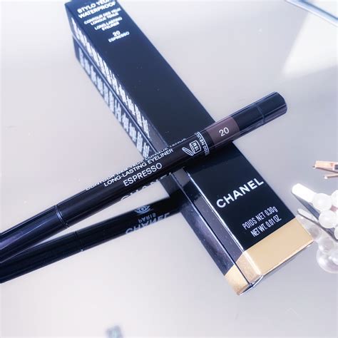 chanel eyeliner stylo yeux waterproof swatches|best eyeliner colors by Chanel.